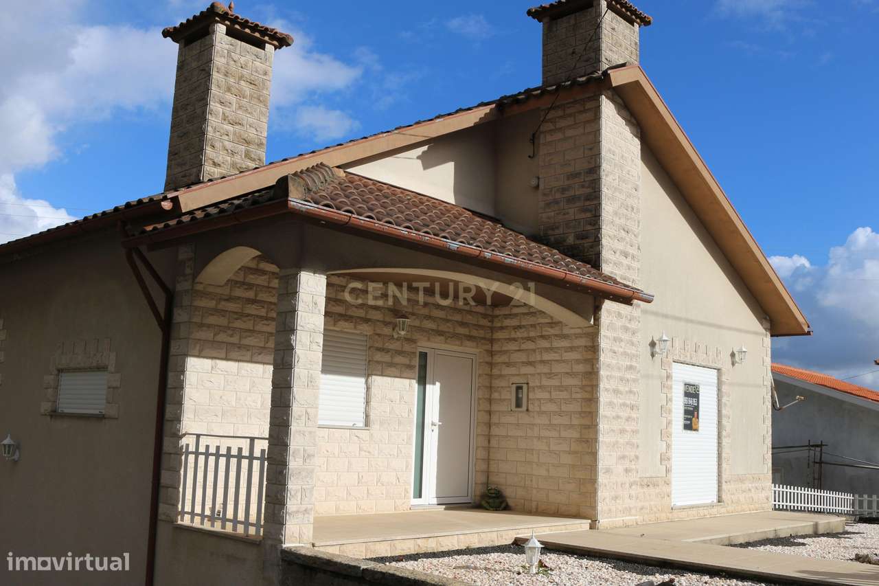 Moradia V3 em Boelhe - Grande imagem: 4/40