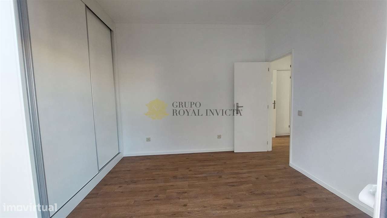 Apartamento  T3 totalmente remodelado  - Aguas Santas-14