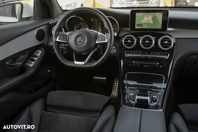 Mercedes-Benz GLC 250 d 4Matic 9G-TRONIC - 10