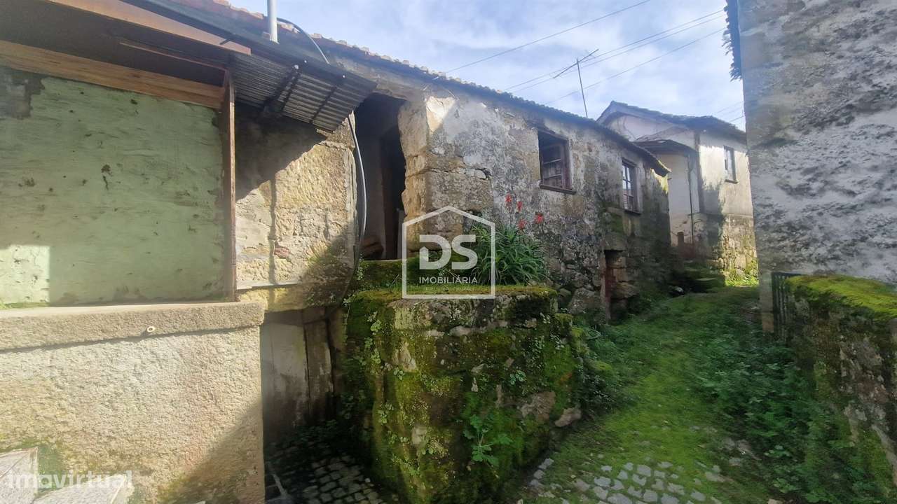 Moradia T2 Venda em Santiago de Piães,Cinfães-3