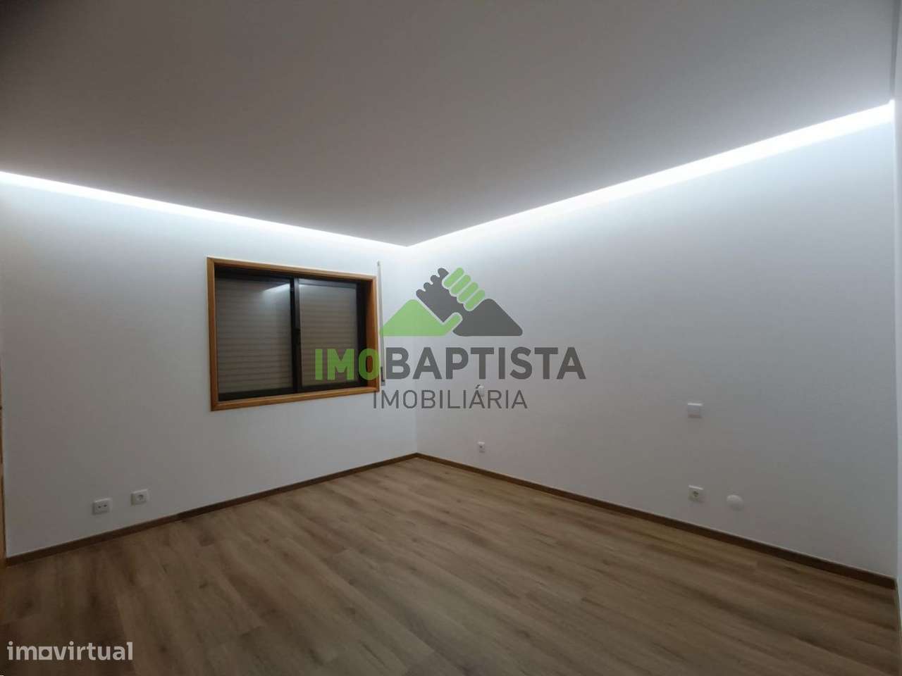 Apartamento T1+1 em Canedo-6