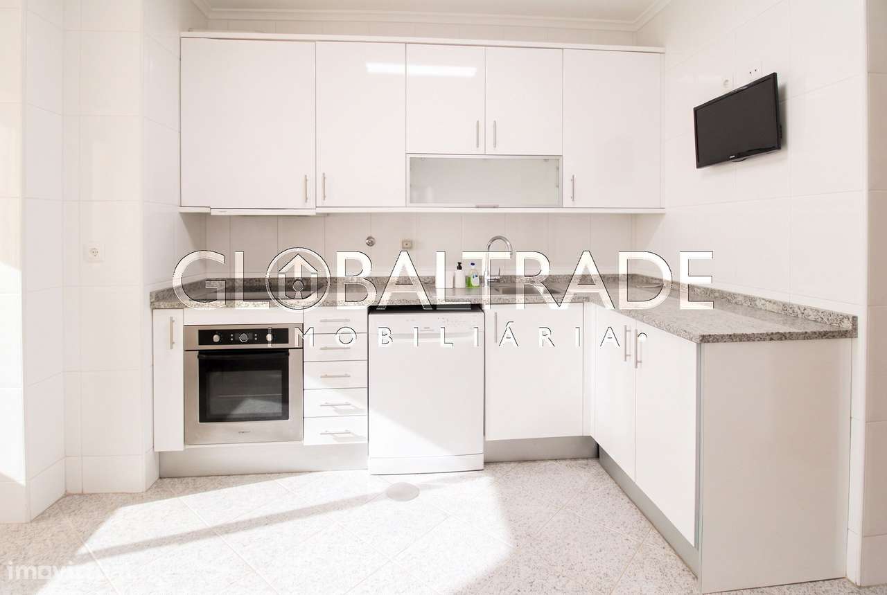 Apartamento T2 com Terraço em Baguim do Monte-8