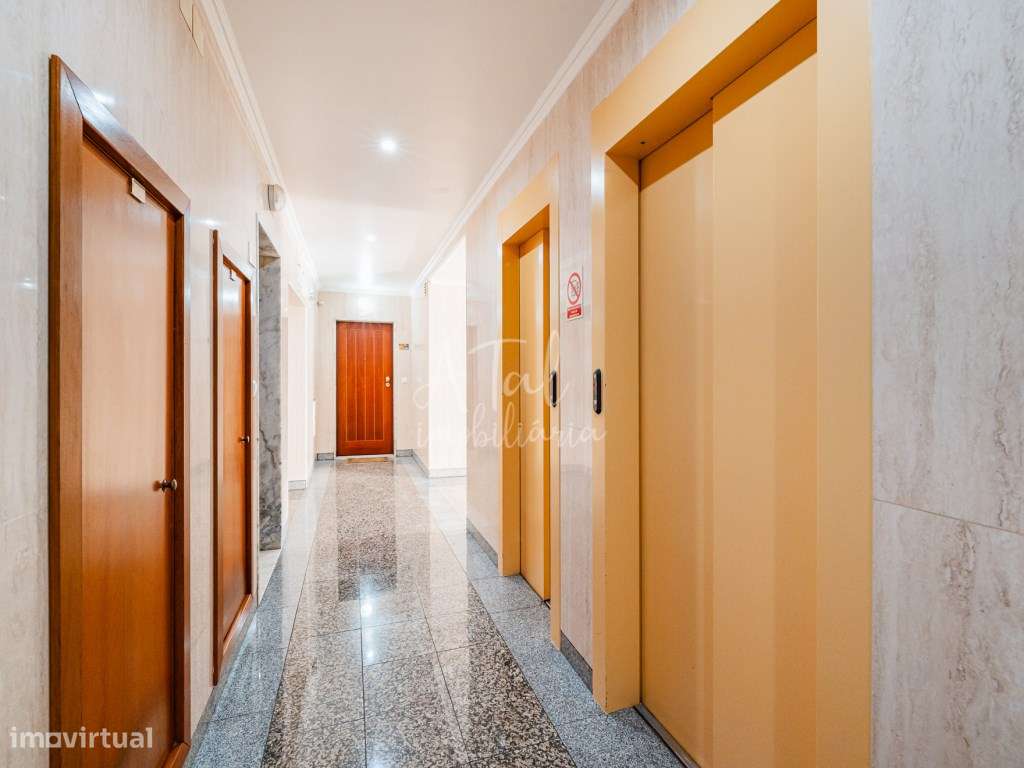 Apartamento T2 no Barreiro-28