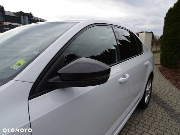 Skoda Octavia 1.6 TDI SCR Style - 11