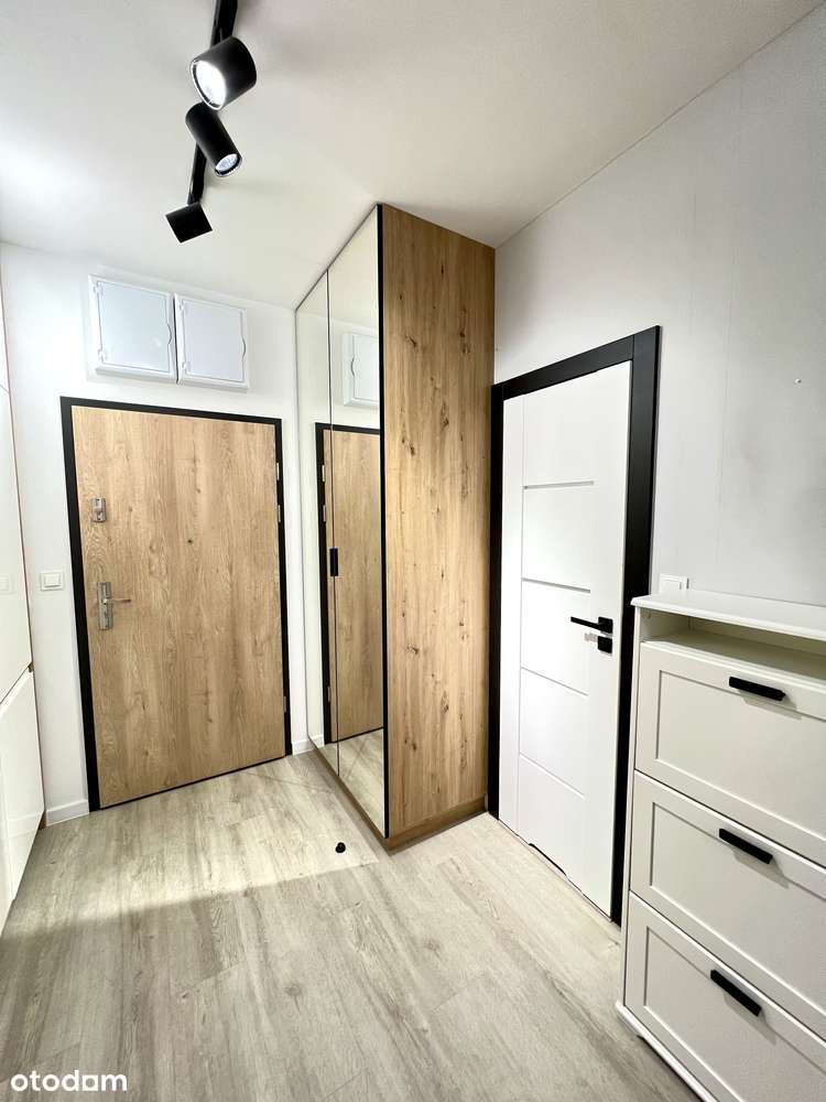 Kawalerka z balkonem i osobną sypialnią . Oferta bez pośredników. - Pełny obrazek: 4/7