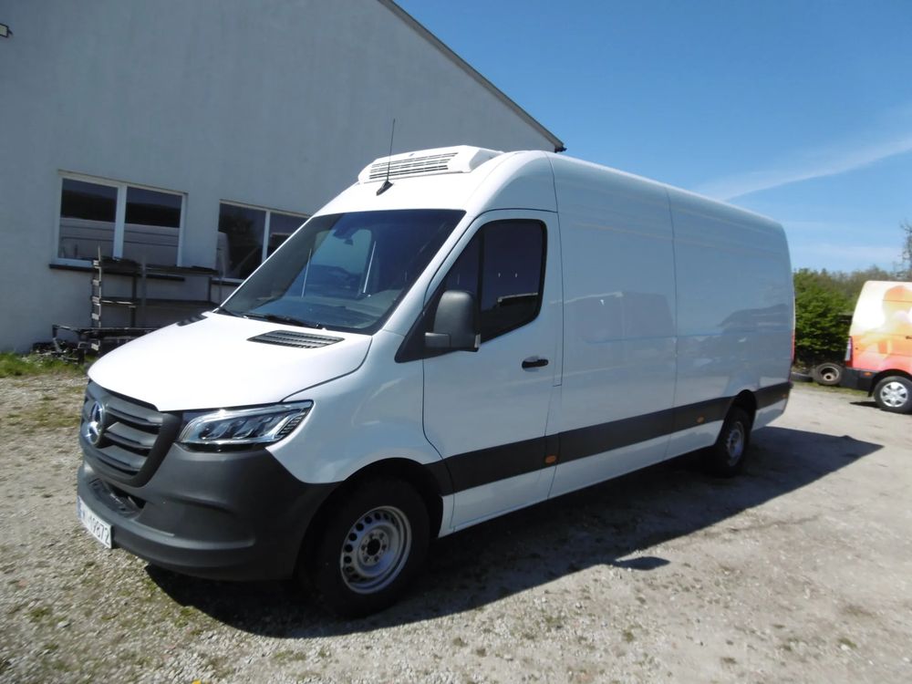 Mercedes-Benz Sprinter 2024