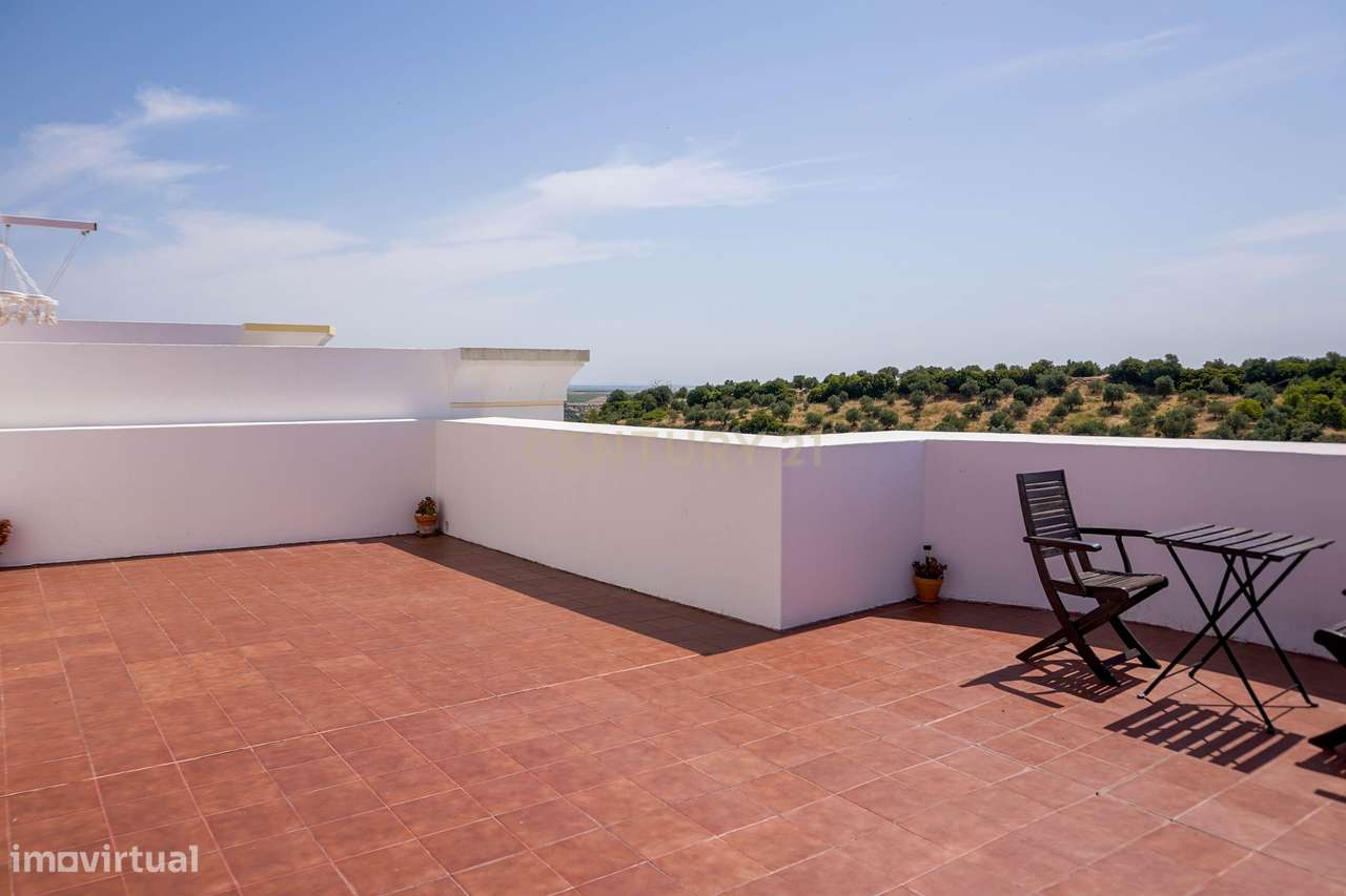 Moradia T3 com Piscina | Viva o Melhor do Alentejo a 10 Minutos de Bad-29
