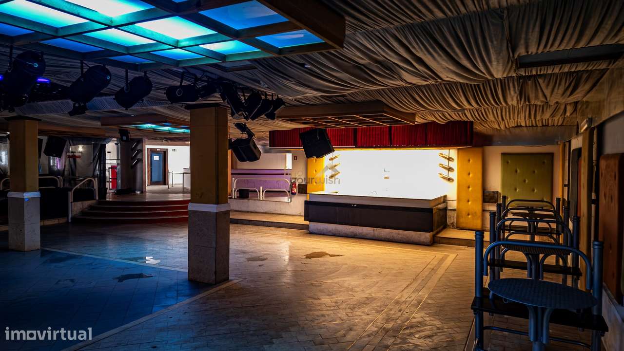 Discoteca com Alvará 24 horas 7 dias da semana.-6