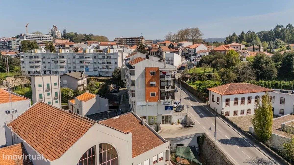 Apartamento T3 em Penafiel (2 Frações: T2+T1)-27