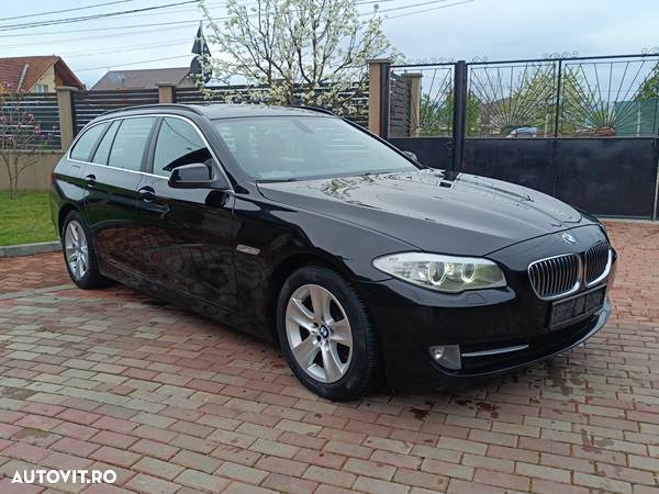 BMW Seria 5 520d Touring Aut. Modern Line - 6