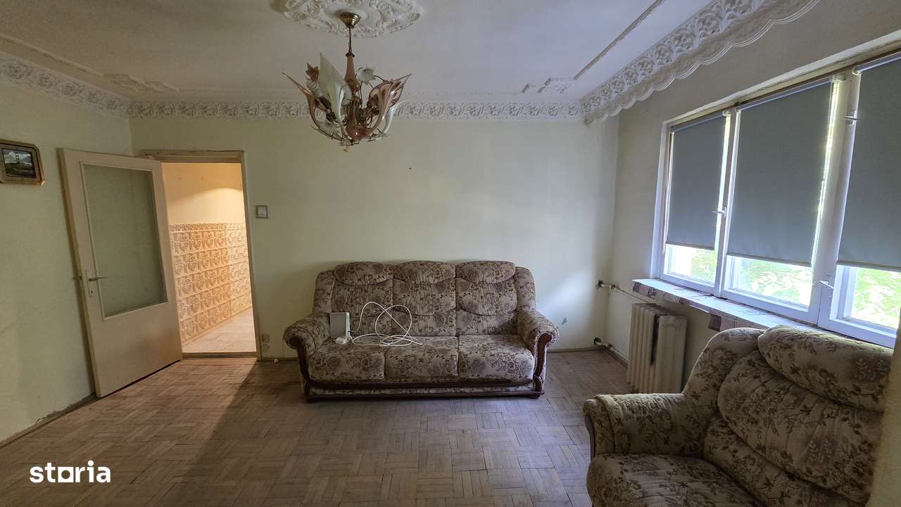 Exclusivitate.Navodari,apartament 2 camere,42 mp,etaj 2/4,pret 47000 E-6