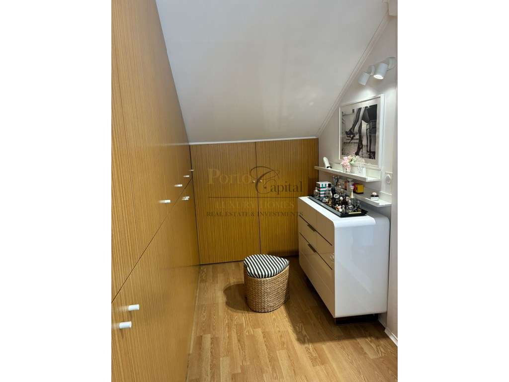 Duplex T2 Usado para Venda em Canidelo, Vila Nova de Gaia, Porto co...-8