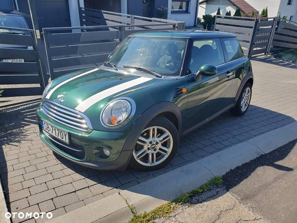 MINI Cooper D - 4