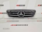 Grelha Mercedes Classe C W203 C63 AMG - 1