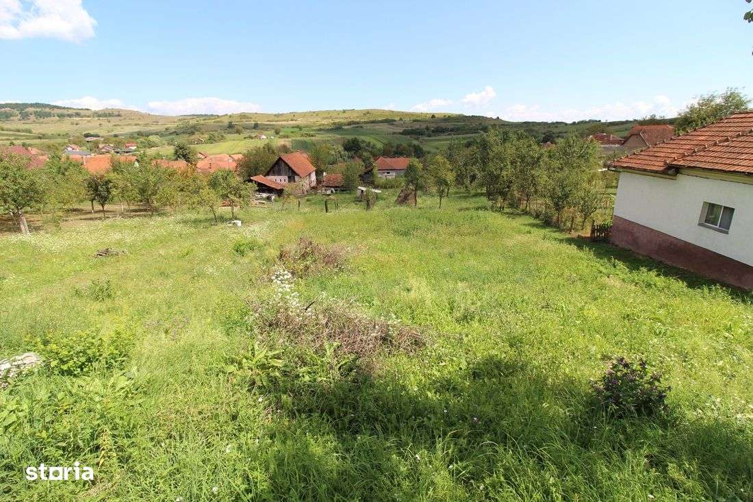 Vând teren intravilan 611mp în Boș, la 7km de Hunedoara, f.s. 33m - Imagine principală: 5/6