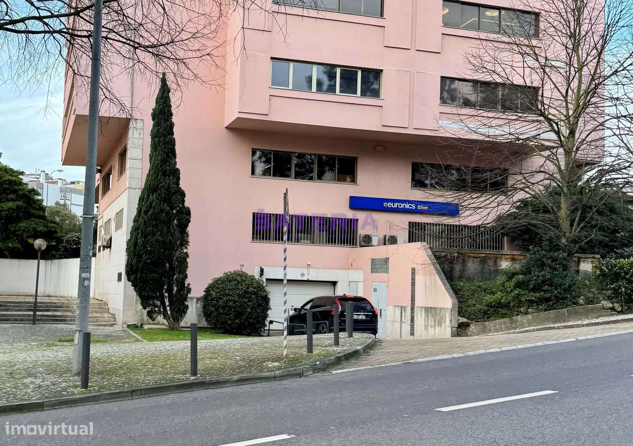 3 Lugares de parqueamento em Miraflores-3