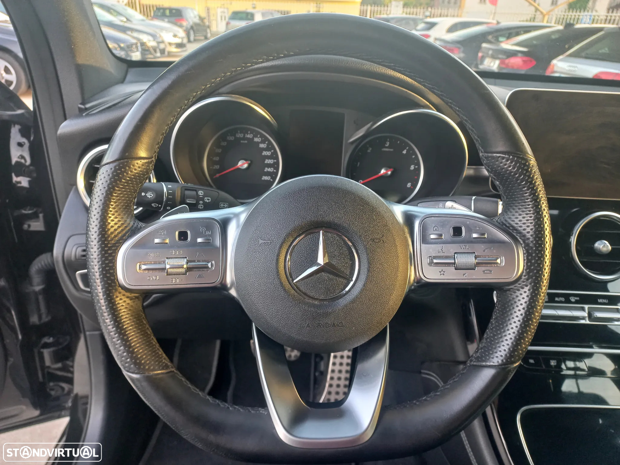 Mercedes-Benz GLC 220 d 4Matic 9G-TRONIC AMG Line - 25