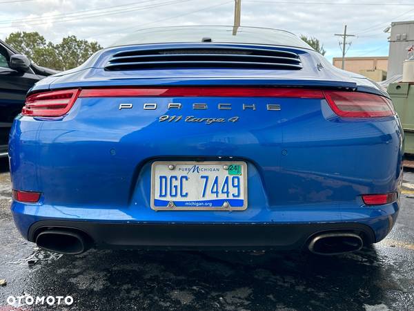 Porsche 911 Carrera 4 Cabriolet PDK - 4