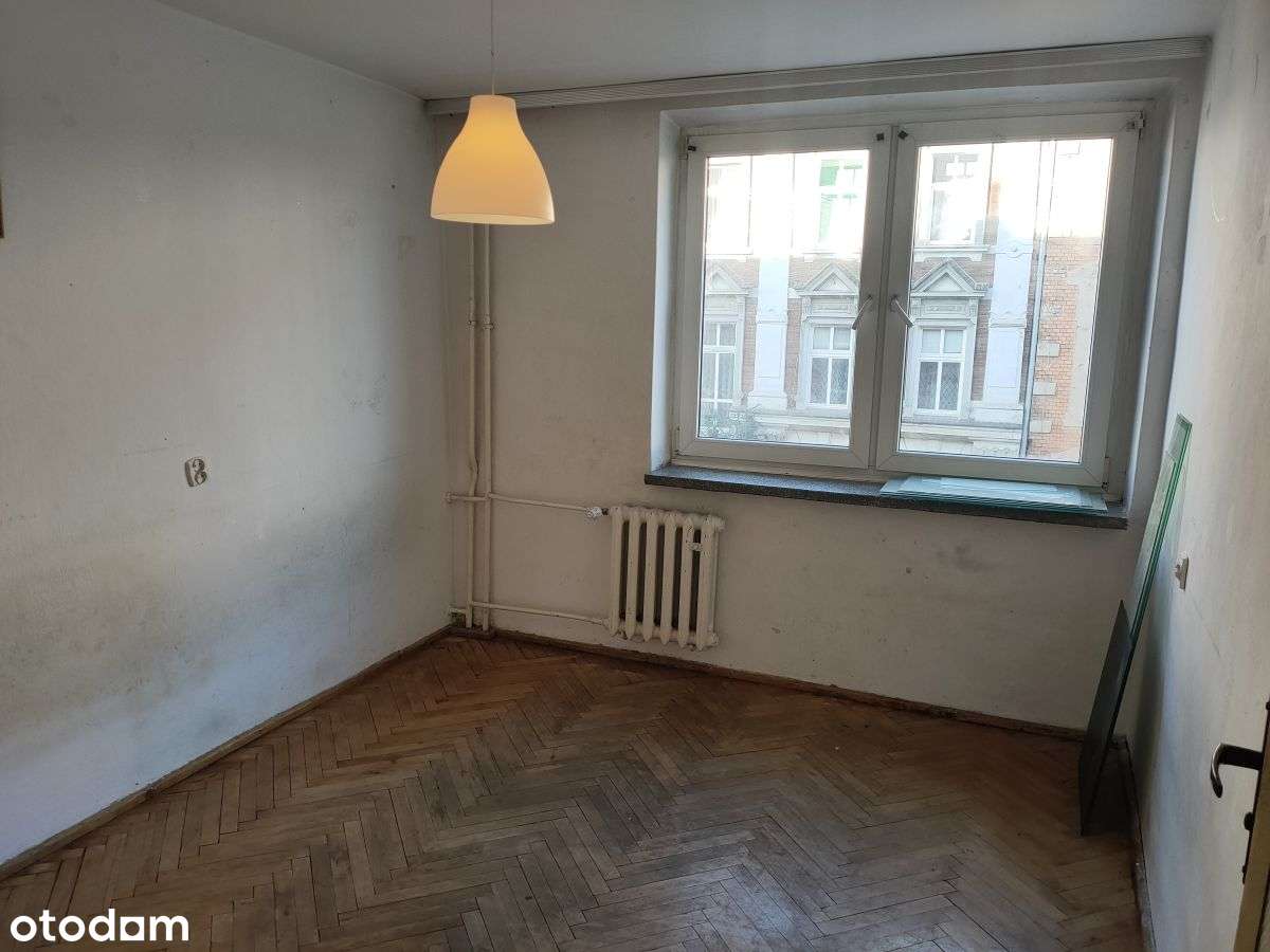 Lotnicza, 3-pokojowe do remontu-13