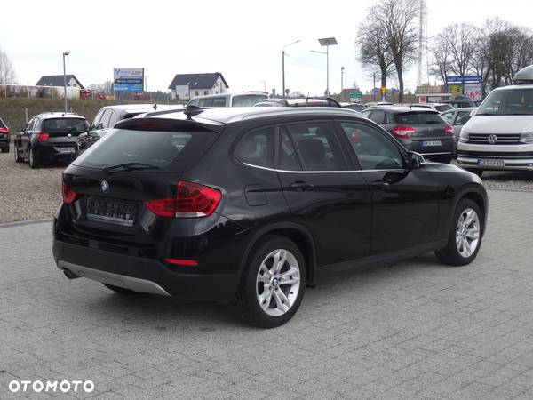 BMW X1 sDrive18d - 14