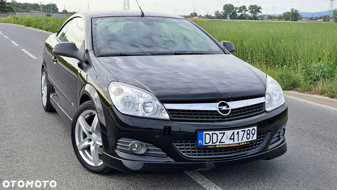 Opel Astra III GTC 1.9 CDTI Cosmo - 28