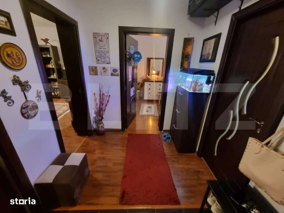 Apartament de vanzare, cu 2 camere, decomandat, 62 mp, zona Ford - Imagine principală: 4/10