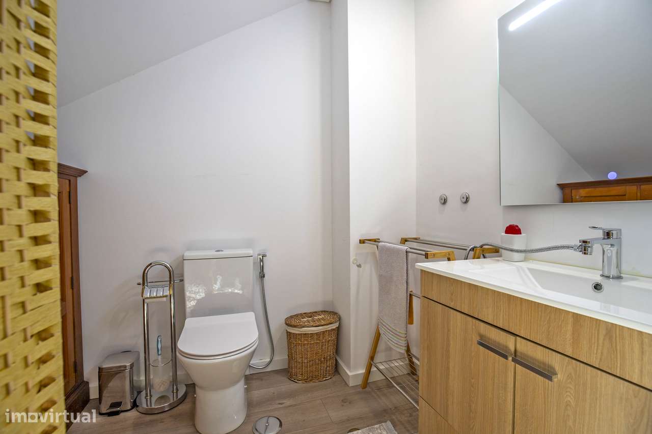 Moradia T3+1 garagem box jardim Quinta do Conde Sesimbra-31
