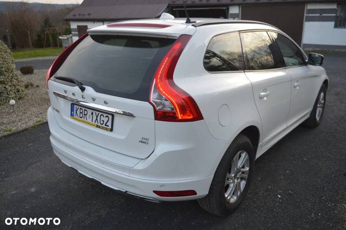 Volvo XC 60 - 8