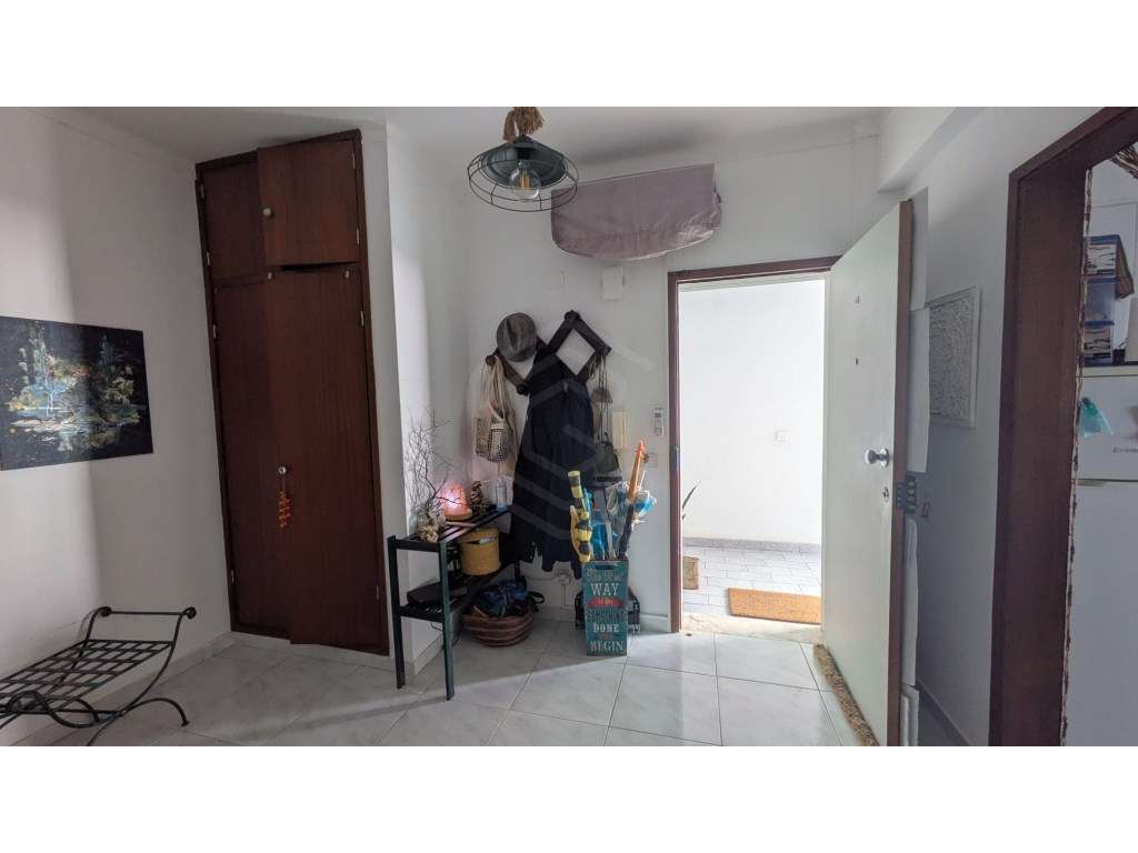 Apartamento T2 no Centro de Quarteira, Algarve - Grande imagem: 3/18