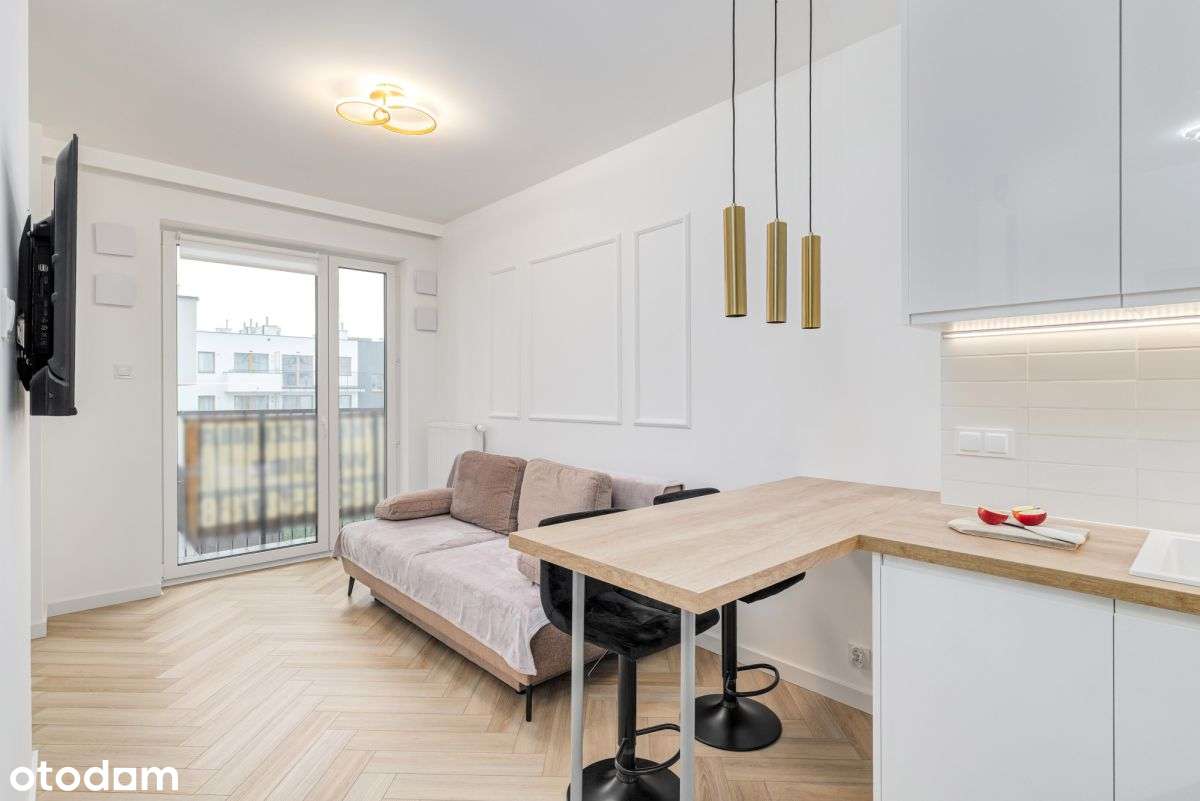 Nowoczesna kawalerka z balkonem 2024!-0