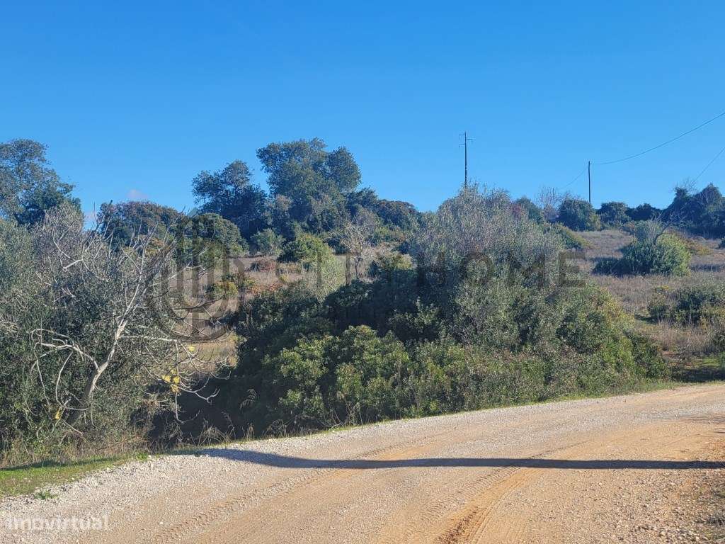 Terreno misto com viabilidade de construção na Guia - Albufeira - Grande imagem: 4/19