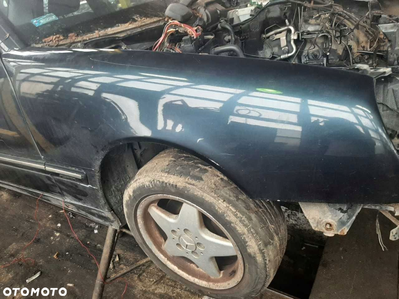 MERCEDES W210 KOŁA FELGI 15 ALUMINIOWE 215/55/16 - 10