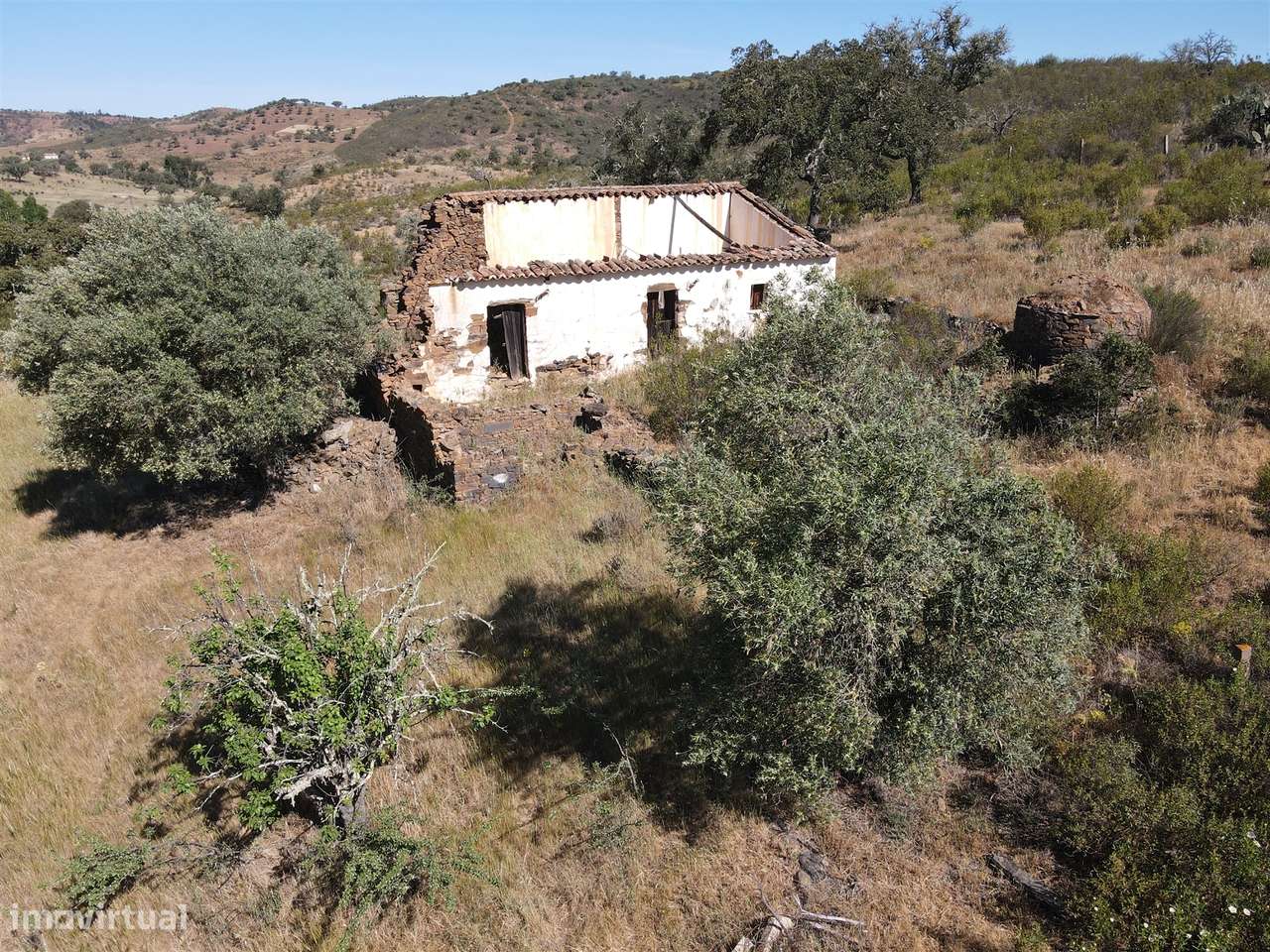 Moradia para Restaurar T2 Venda em Ameixial,Loulé - Grande imagem: 4/17