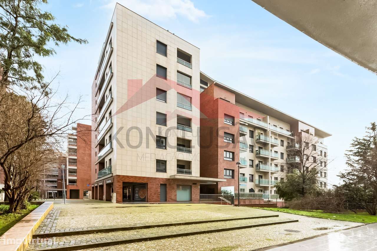 T2 em Excelente Estado | Garagem para 2 Viaturas | Arrecadação | Ur...-22