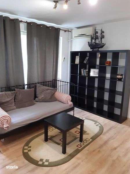 Apartament de vanzare in zona foarte buna