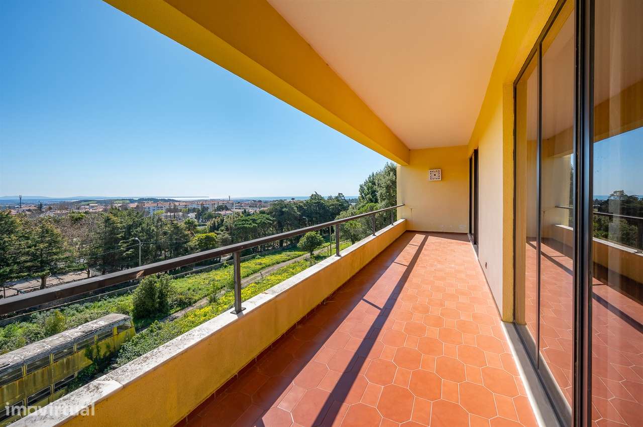 Moradia 10 assoalhadas com vista deslumbrante de Mar e de Serra.-21