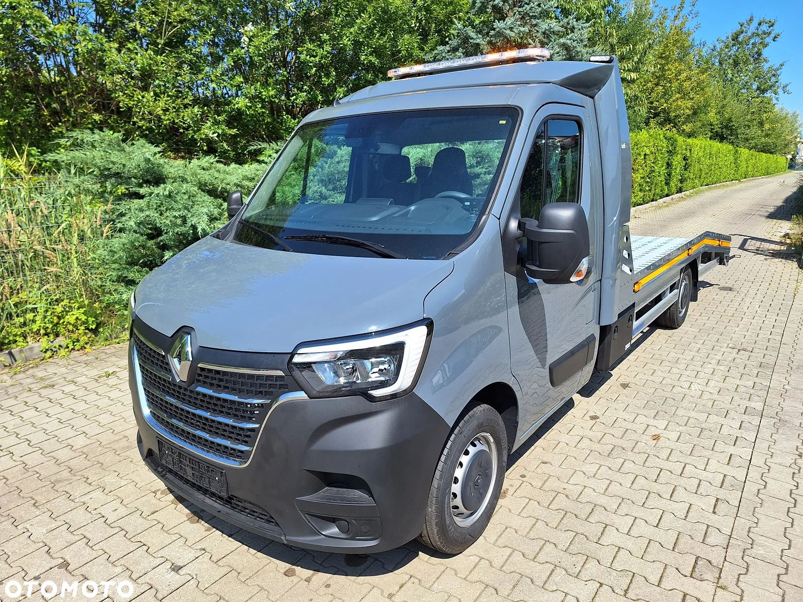 Renault Master laweta 165 km - 2