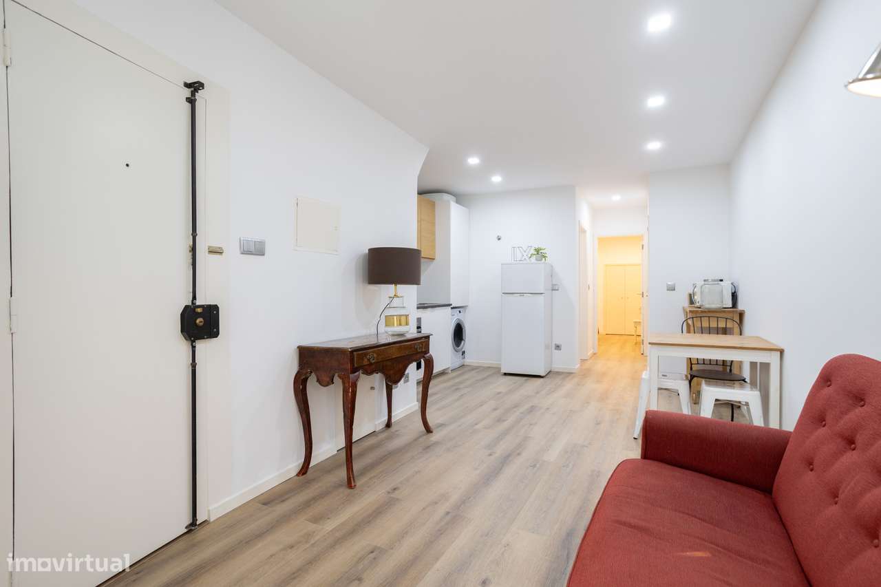 Apartamento Moderno e Charmoso junto ao Miradouro de Santa Catarina em - Grande imagem: 3/17