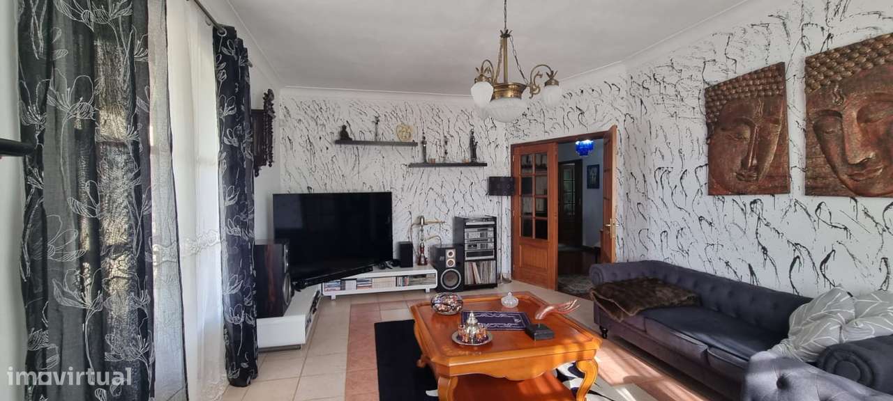 Casa / Moradia independente à venda em Rua da Raposa 26, Alenquer-29