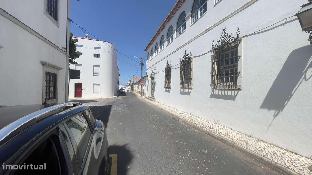 Palacete em Almeirim - Grande imagem: 2/15