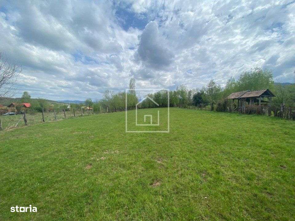 Teren intravilan 600 mp cu priveliste spectaculoasa zona Tocile - Imagine principală: 4/6