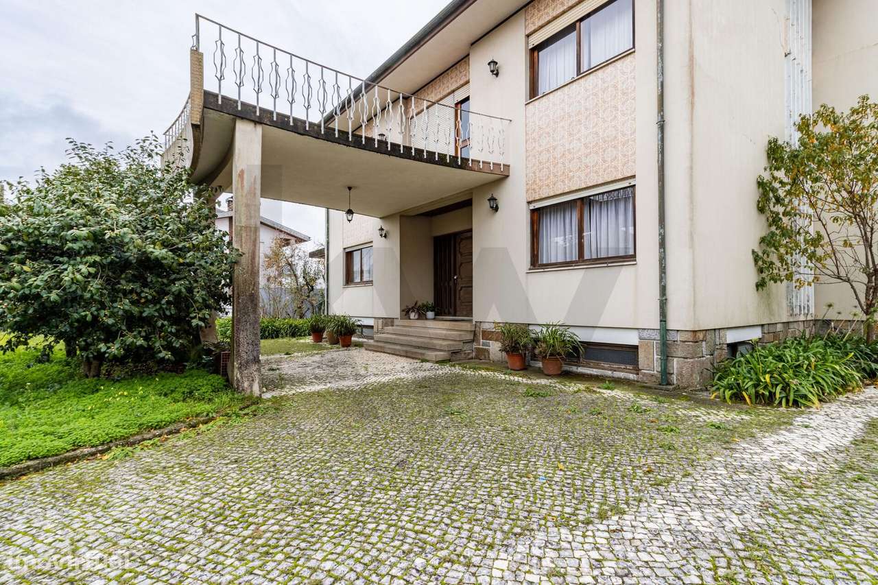 Habitação no centro de Escapães - Grande imagem: 4/25