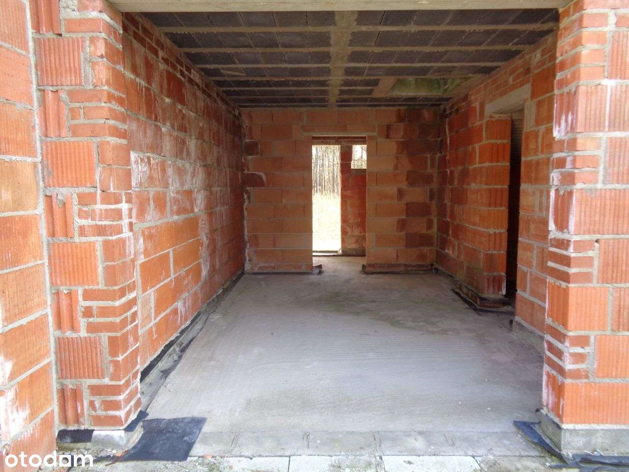 Nowy segment w stanie surowym otwartym-7