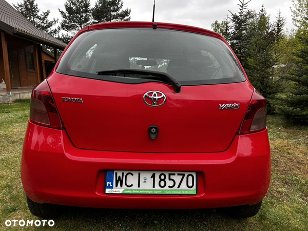 Toyota Yaris 1.4 D-4D Luna A/C - 15