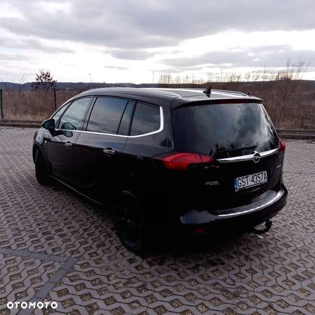 Opel Zafira - 4