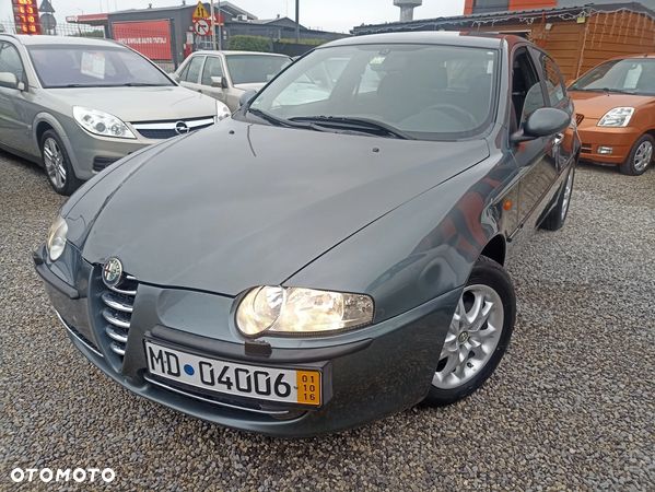 Alfa Romeo 147 - 1