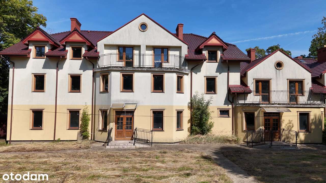 TENCZYNEK - 1400 mkw powierzchni użytkowej, 56 arów działki-9