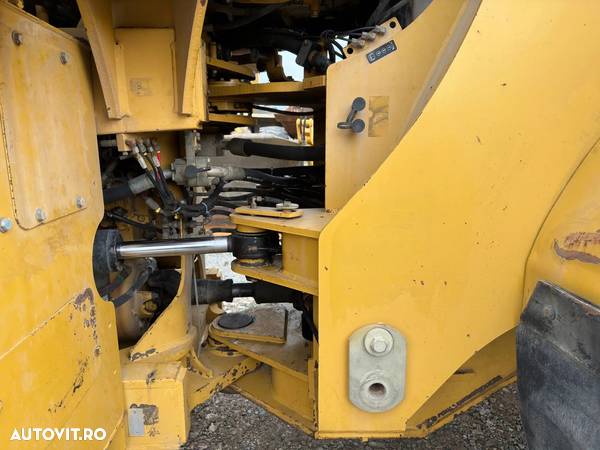 Caterpillar 962K - 8