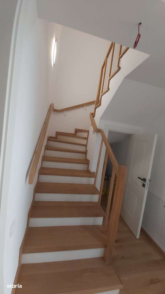 VILA  ultracentral Sos Unirii Corbeanca langa padure teren 1350 mp-10