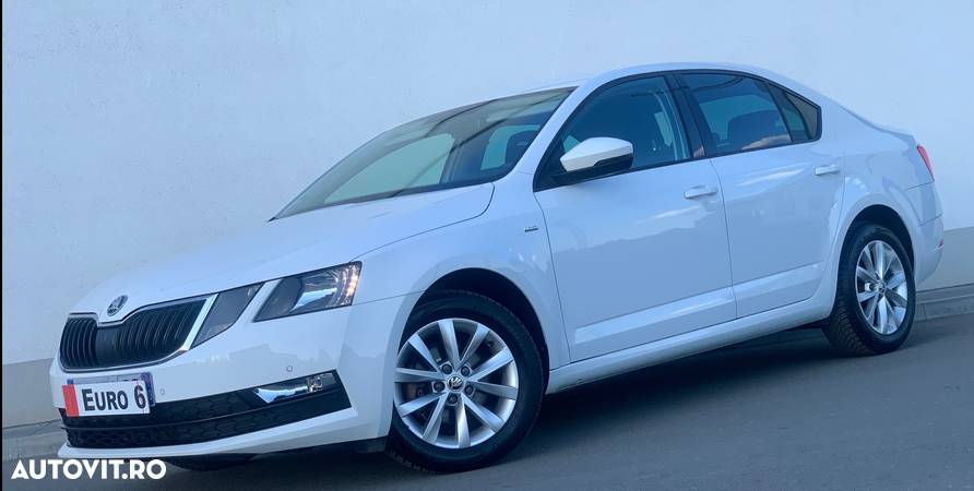 Skoda Octavia 1.6 TDI DSG Style - 10